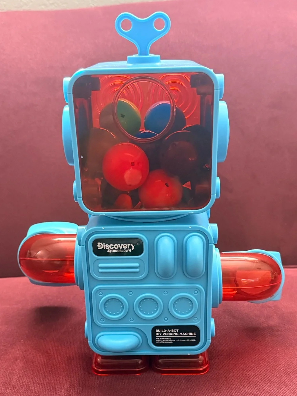 Discovery #Mindblown DIY Prize-Pod Robot Build-a-Bot Vending Machine